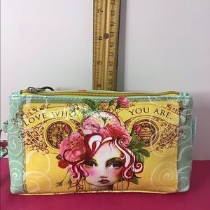 NWT- Wristlet made by Papaya. Design same on both sides. Inspirational words.